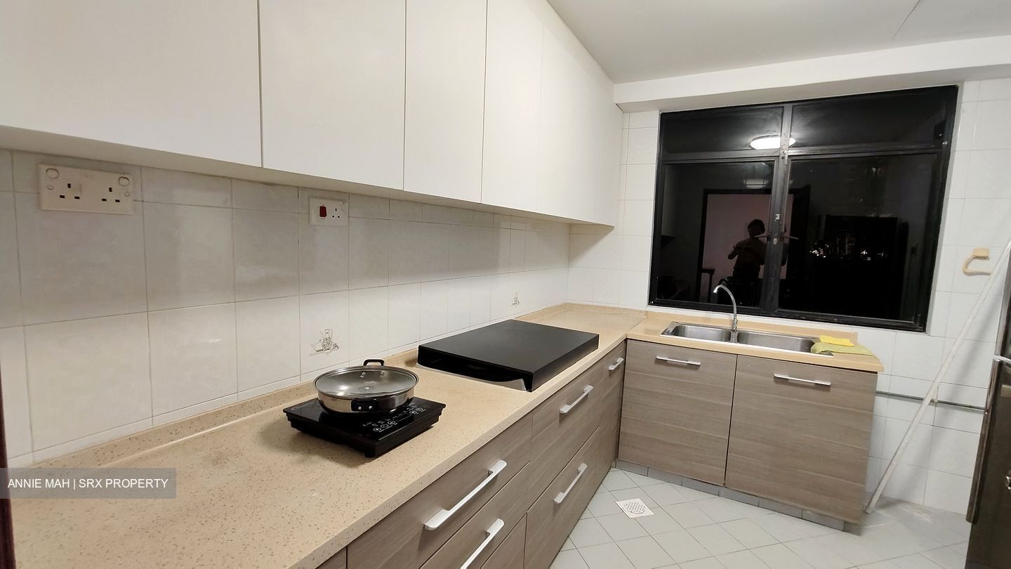 Surrey Road (D11), Condominium #548815211